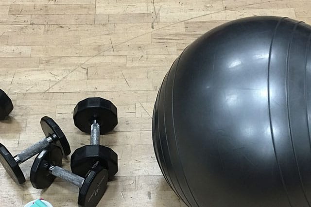 Ballon de Gym : Quelle taille choisir ? Nos conseils Swiss Ball