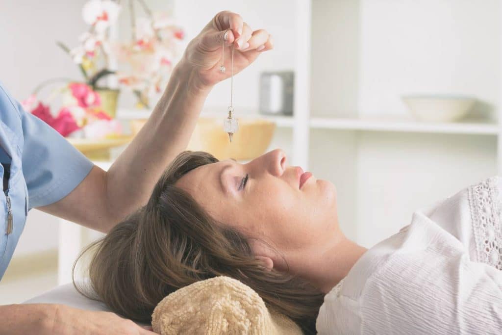 Maigrir avec l'hypnose : mythe ou réalité ?